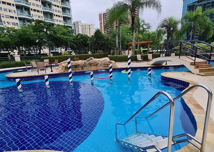 Barra Premium-Flat 1203-3 Piscina, Academia, Praia Ate 4 Hospedes