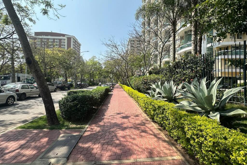 Apartamento Barra Premium-flat 1203-3 Piscina, Academia, Ate 4