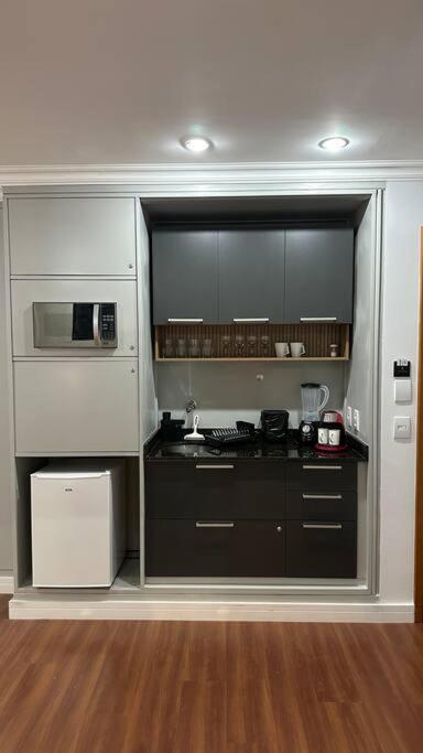 Apartamento Barra Premium-flat 1203-3 Piscina, Academia, Ate 4